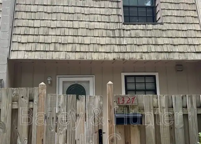 Property at 1327 Woodstone Trce, Morrow, GA, 30260, 2 beds, 1.5 baths, [object Object]