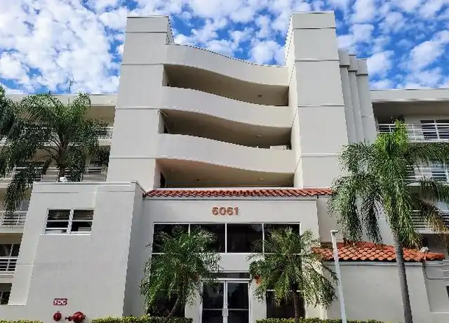 Property at 6061 Bahia Del Mar Cir, St. Petersburg, FL, 33715, 2 beds, 2 baths, [object Object]