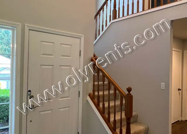 Photo of 402 Sheridan Pl, Steilacoom, WA 98388