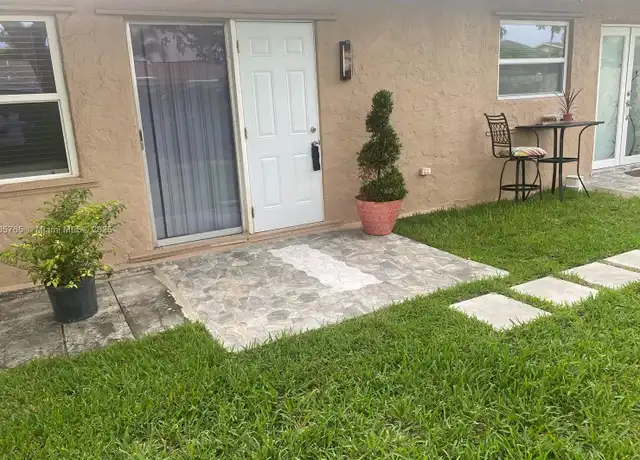 Property at 8310 NW 47th St, Lauderhill, FL, 33351, 2 beds, 1 bath, [object Object]