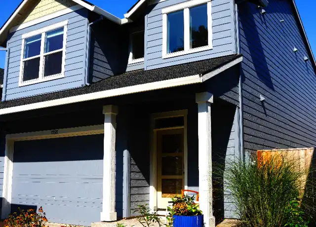 Property at 1755 NE Waterfront St, Newberg, OR, 97132, 3 beds, 2.5 baths, [object Object]