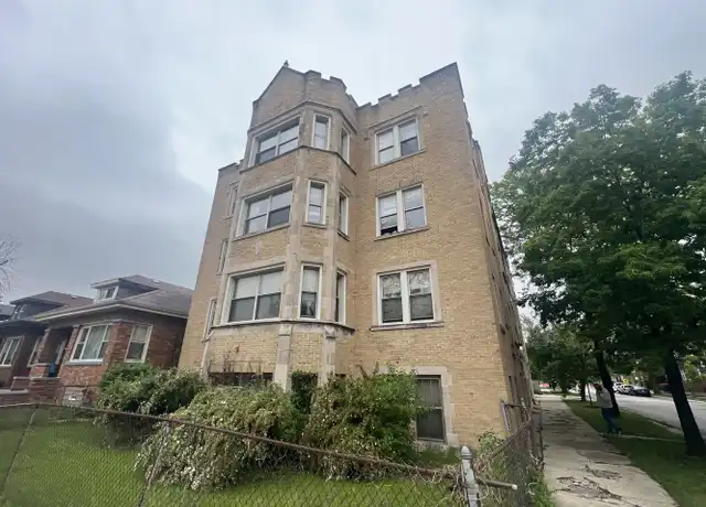 Property at 1256 W 83rd St Unit 3, Chicago, IL, 60620, 2 beds, 1 bath, [object Object]