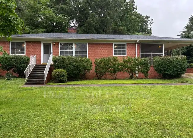 Property at 6515 Randy Dr, Charlotte, NC, 28215, 3 beds, 1.5 baths, [object Object]