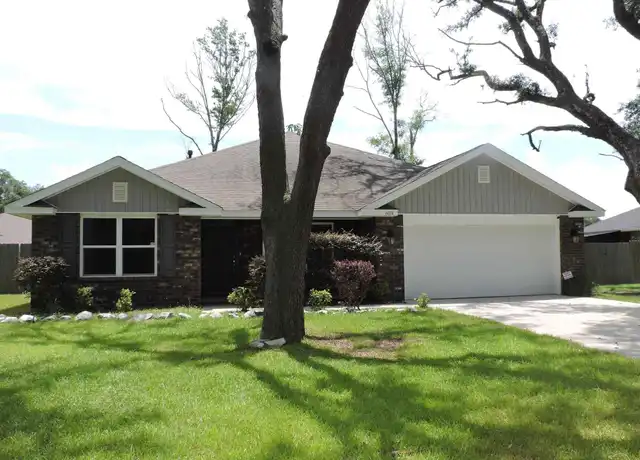 Property at 6014 E Fence Rd, Pensacola, FL, 32526, 4 beds, 2 baths, [object Object]