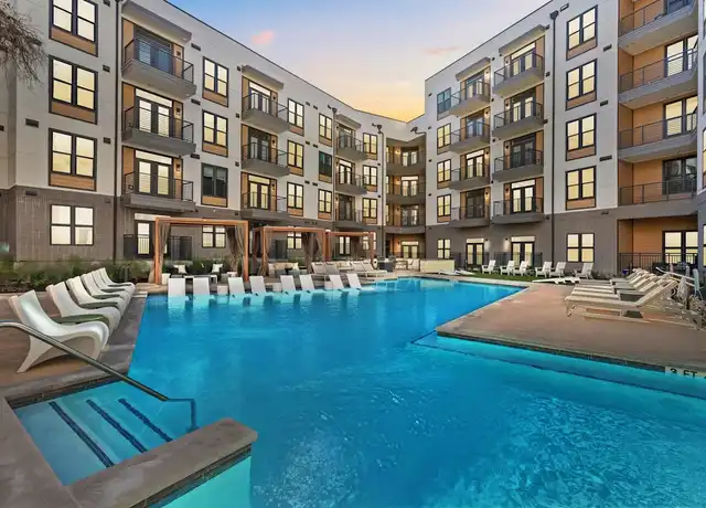 Property at 6800 Burnet Rd Unit B8-77, Austin, TX, 78757, 2 beds, 2 baths, [object Object]