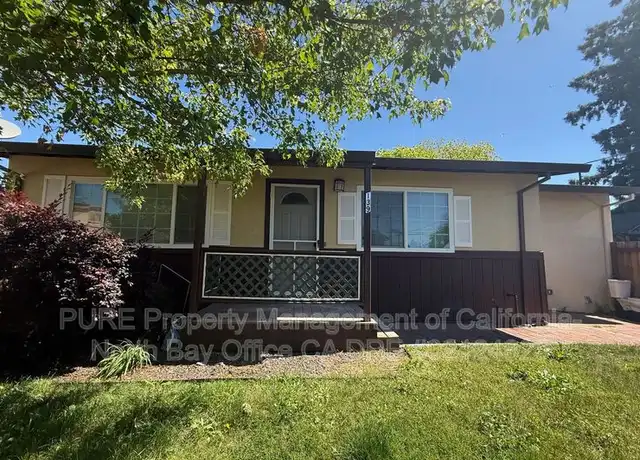 Property at 139 Wilson St, Petaluma, CA, 94952, 2 beds, 1 bath, [object Object]