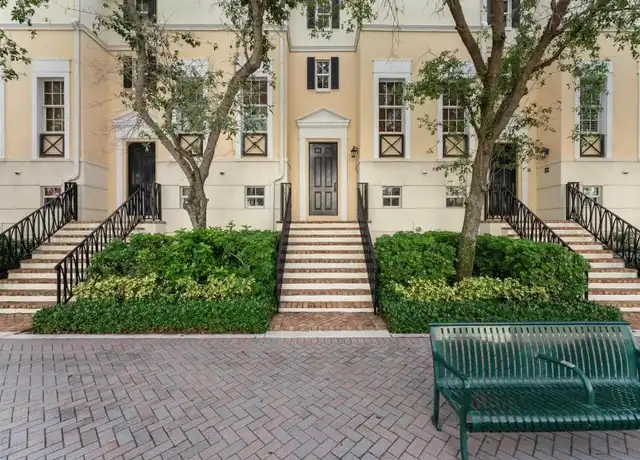 Property at 75 NE 5th Ave, Delray Beach, FL, 33483, 2 beds, 2 baths, [object Object]