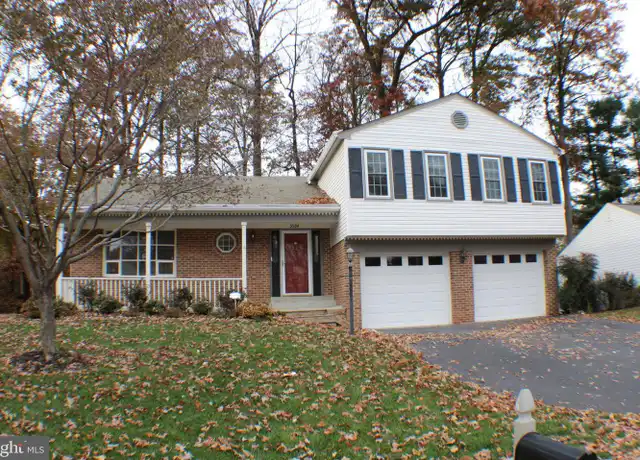 Property at 5584 Queen Victoria Ct, Burke, VA, 22015, 4 beds, 2.5 baths, [object Object]