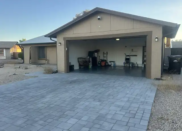Property at 3145 S Orange Cir, Mesa, AZ, 85210, 3 beds, 2 baths, [object Object]