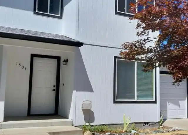 Property at 1504 SE N St, Grants Pass, OR, 97526, 3 beds, 1.5 baths, [object Object]