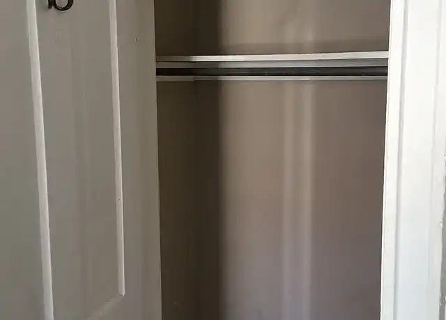 Property at 1503-15 E Kane Pl - 1503 E Kane Pl, Milwaukee, WI, 53202, 0 beds, 1 bath, [object Object]