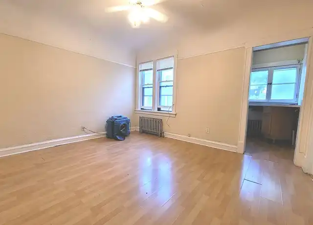 Property at 1503-15 E Kane Pl - 1503 E Kane Pl, Milwaukee, WI, 53202, 0 beds, 1 bath, [object Object]