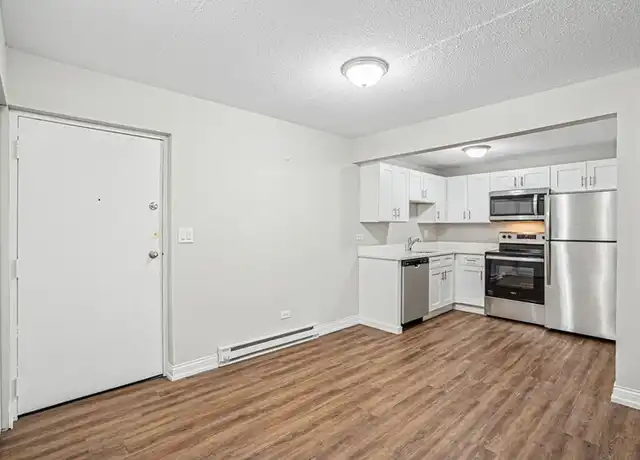 Property at Medinah Terrace Apartments - 1565 W Irving Park Rd, Itasca, IL, 60143, 1-2 bed, 1-2 bath, [object Object]