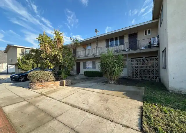 Property at 412 E 4th St Unit D, Madera, CA, 93638, 1 bed, 1 bath, [object Object]
