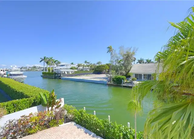Property at 660 14th Ave S, Naples, FL, 34102, 5 beds, 4 baths, [object Object]