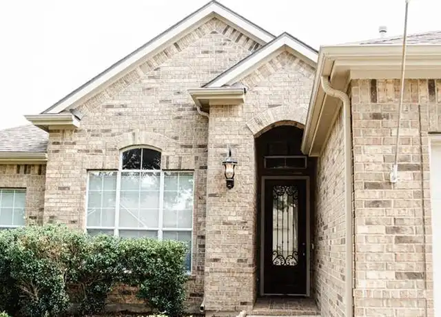 Property at 107 Fred Couples Dr, Round Rock, TX, 78664, 3 beds, 2 baths, [object Object]