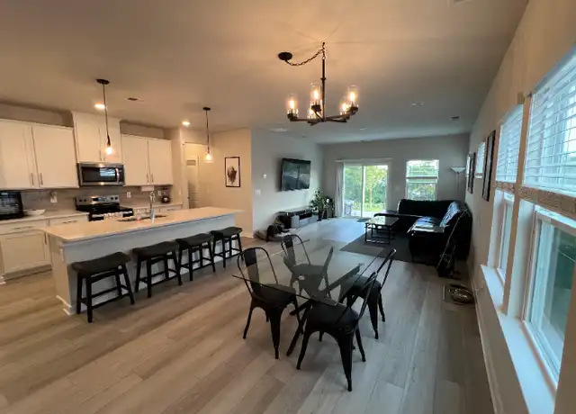 Property at 4256 Skyridge Dr, Nashville, TN, 37207, 1 bed, 1 bath, [object Object]