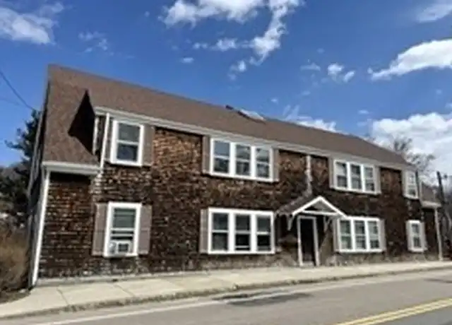 Property at 46 Main St Unit 3, Hull, MA, 02045, 3 beds, 1 bath, [object Object]