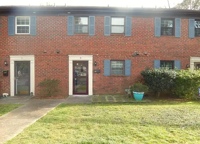 Property at 5805 Nottoway Ct Unit B, Raleigh, NC, 27609, 2 beds, 2.5 baths, [object Object]