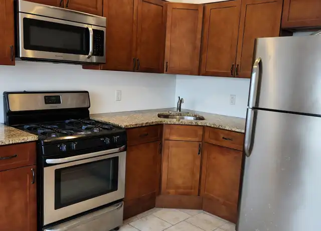 Property at 342 Randolph Ave Unit 2, Jersey City, NJ, 07304, 2 beds, 1 bath, [object Object]