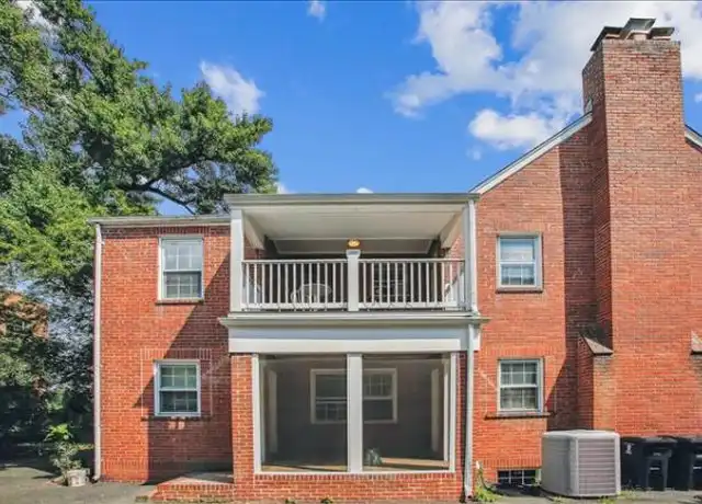 Property at 904 N Ivy St, Arlington, VA, 22201, 1 bed, 1 bath, [object Object]