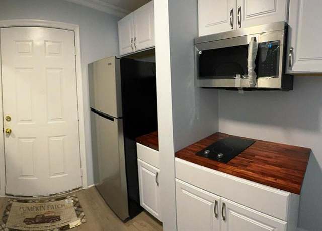 Photo of 4807 Waltonshire Cir #9, Olney, MD 20832