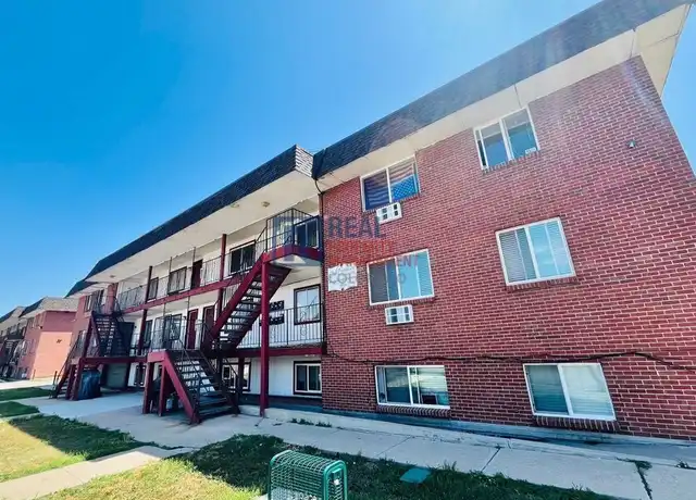 Property at 1090 S Eliot St Unit 303, Denver, CO, 80219, 2 beds, 1 bath, [object Object]