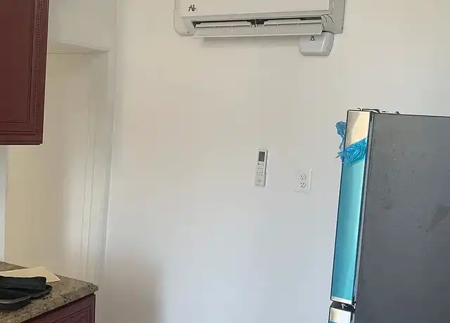 Property at 198-10 Linden Blvd Unit 2, Jamaica, NY, 11412, 2 beds, 1 bath, [object Object]