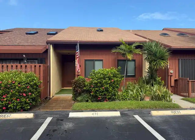 Property at 431 SE 14th St, Dania, FL, 33004, 2 beds, 2 baths, [object Object]