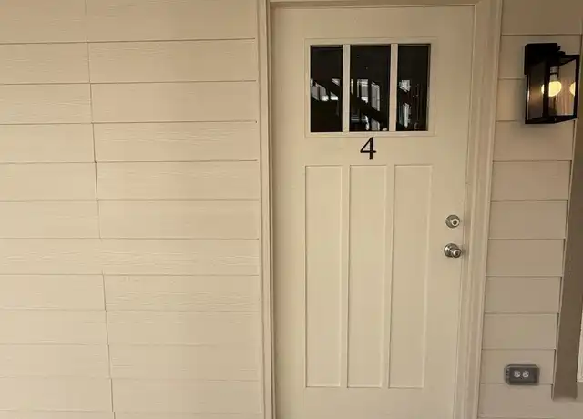 Property at 6708 Avenue I Unit 4, Houston, TX, 77011, 1 bed, 1 bath, [object Object]