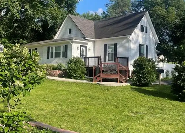 Property at 3030 S Sterling Ave, Independence, MO, 64052, 4 beds, 3 baths, [object Object]