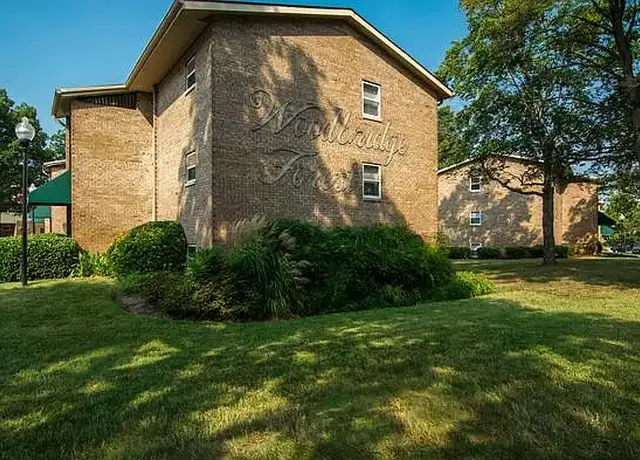Photo of 1511 Monroe Dr, Woodbridge, VA 22191