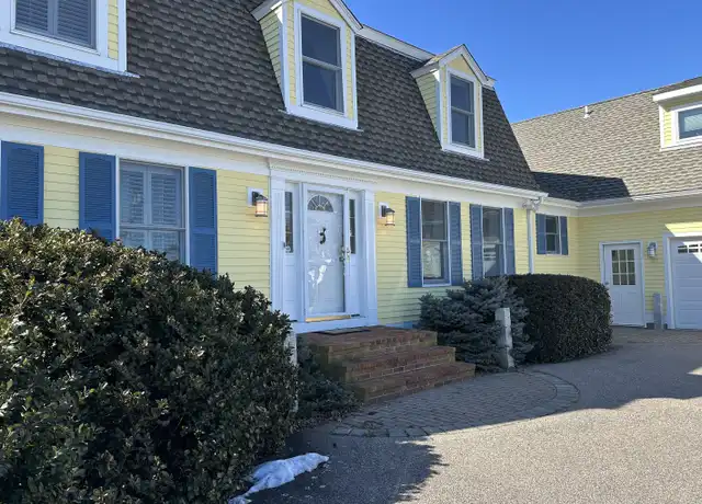Property at 158 Pearl St, Groton, CT, 06340, 3 beds, 3.5 baths, [object Object]
