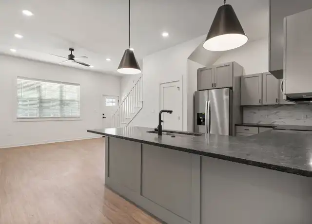 Property at Flyway Crossings - 17450 W Dearborn St, Tulsa, OK, 74134, 3 beds, 3 baths, [object Object]