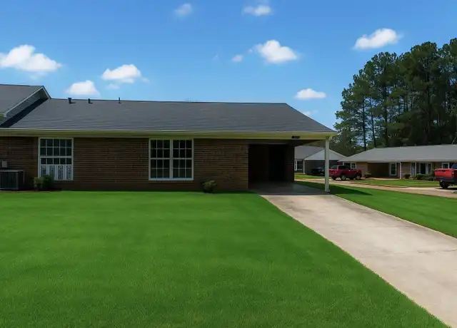 Property at 11 Fountain Sq, Rome, GA, 30165, 1 bed, 1 bath, [object Object]