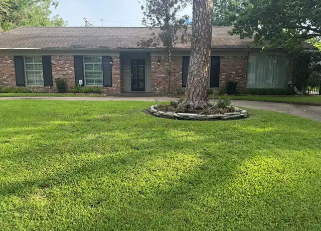 Property at 4726 Ivanhoe St, Houston, TX, 77027, 3 beds, 2.5 baths, [object Object]