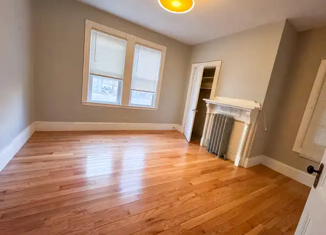 Property at 201 High St Unit 2, Brookline, MA, 02445, 3 beds, 1.5 baths, [object Object]