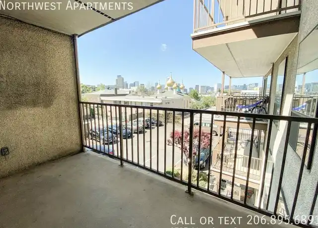 Property at 1727 14th Ave Unit 8, Seattle, WA, 98122, 1 bed, 1 bath, [object Object]