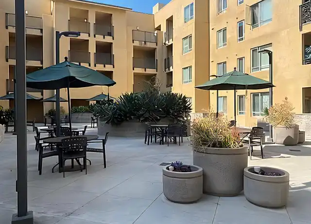 Property at 6400 Crescent Park E, Playa Vista, CA, 90094, 1 bed, 1 bath, [object Object]