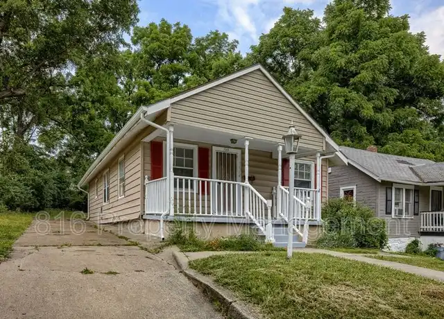 Property at 3914 Jackson Ave, Kansas City, MO, 64130, 3 beds, 1 bath, [object Object]