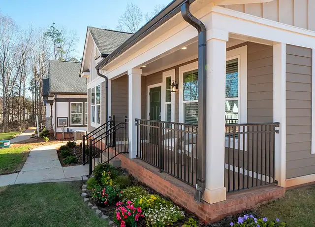 Photo of 1241 Columbia Cir, Fort Mill, SC 29707