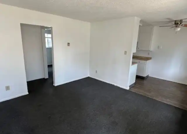Property at 2700 32nd St Unit 4, Sacramento, CA, 95817, 1 bed, 1 bath, [object Object]