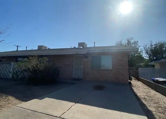 Property at 1825 Payne St Unit 2, Las Cruces, NM, 88001, 3 beds, 1 bath, [object Object]