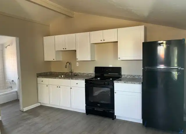 Property at 5349 E Ferry Dr Unit L, Tucson, AZ, 85711, 1 bed, 1 bath, [object Object]