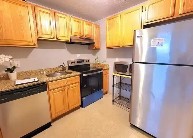 Property at 17 Federal St Unit 505F, Worcester, MA, 01608, 1 bed, 1 bath, [object Object]