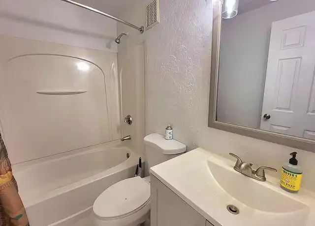 Property at 17 Federal St Unit 505F, Worcester, MA, 01608, 1 bed, 1 bath, [object Object]