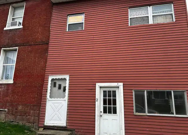 Property at 138 Main St Unit 2, Claysville, PA, 15323, 2 beds, 1 bath, [object Object]