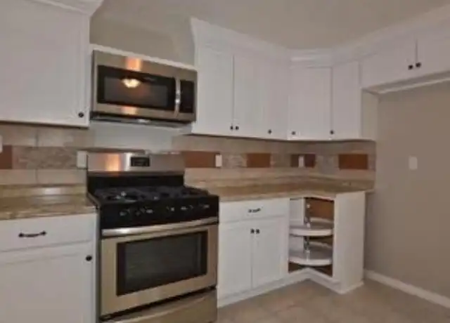 Property at 107 Hamilton Rd, Peachtree City, GA, 30269, 5 beds, 2 baths, [object Object]