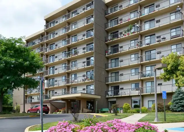 Property at 500 Carskadon Ln Unit 102, Keyser, WV, 26726, 2 beds, 1 bath, [object Object]