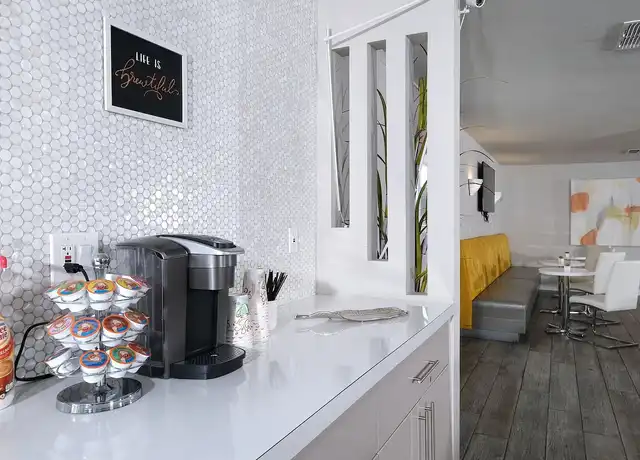 Property at Fifteen 50 Apartments - 1550 E Harmon Ave, Las Vegas, NV, 89119, 0 beds, 1 bath, [object Object]